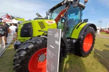 Claas Comfort w przypadku ciągnika Arion 450 zawiera, fot. Adam Ładowski