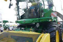 901805