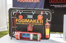 Fogmaker to prosty i automatyczny system gaszenia zarzewia ognia w maszynach rolniczych.