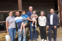 Rolnicy produkujący mleka