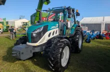 Siłowniki zewnętrzne zastąpiły siłownik wewnętrzny; to rozwiązanie przyjaźniejsze w kontekście ewentualnych napraw, fot. mw