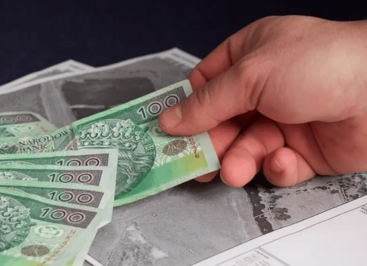 Czy tylko żona dostanie odszkodowanie? Zasady wypłat dla rodziny rolnika