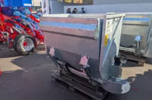 Ścielarka, rozrzutnik i podajnik w jednym. RenMark Jolly zaskakuje możliwościami