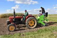 Specjalistyczny siewnik do zakładania poletek demonstracyjnych i pokazowych