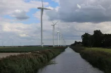 Holandia wiatraki kanał