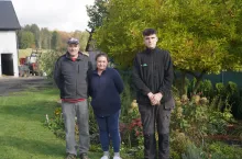 Patryk Kopiel jest dostawcą Okręgowej Spółdzielni Mleczarskiej w Krasnymstawie, do której sprzedaje miesięcznie około 18 tysięcy litrów mleka.