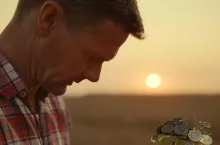 Czy z gospodarstwa da się dziś utrzymać rodzinę? Nowe dane zaskakują