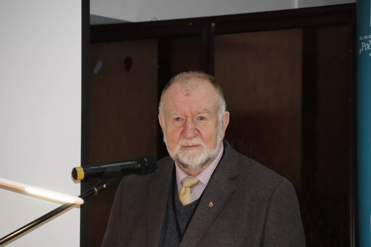 Profesor Andrzej Babuchowski 