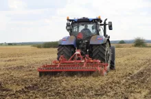 Rzeczywiste koszty mechanizacji prac polowych zależą od sposobu sfinansowania zakupu oraz stopnia wykorzystania maszyn i ciągników w gospodarstwie. 