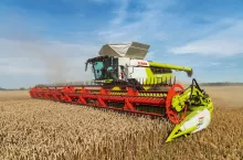 Dzięki modelowi CONVIO FLEX 1530 europejscy klienci posiadający kombajny Claas mają teraz możliwość wyboru spośród sześciu szerokości roboczych od 7,77 m do 15,30 m w przypadku elastycznych listew tnących, fot. źródło Claas