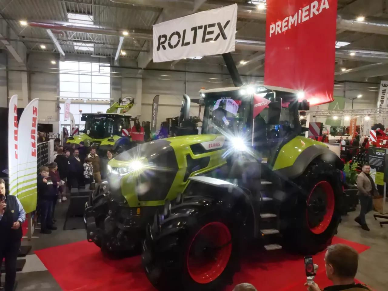 AXION 9 oficjalnie w naszym kraju został zaprezentowany na początku lutego w Lublinie