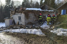 Kto zapłaci za remont dzierżawionego budynku, w którym zawalił się dach?