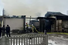 Dzięki sprawnemu działaniu właściciela gospodarstwa i strażaków, wszystkie 1200 zwierząt uratowano