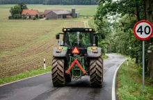 Ciągniki mogą poruszać się szybciej niż dotąd