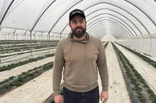 Szymon Kamiński, plantator truskawek, Jajkowice