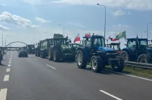 Ciągniki blokują drogę nad morze. Protest rolników pod Pyrzycami