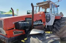 915330