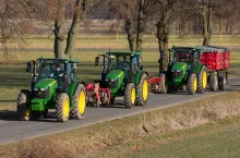 Test 3 ciągników John Deere 5105M