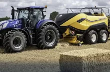 Producent nie zwalnia tempa i zapowiada zmiany na rok 2027. Pojawi się nowy system CropCutter z inteligentnym przełączaniem grup noży, oraz nową przekładnią o wyższej wydajności i stabilności pracy, fot. źródło New Holland
