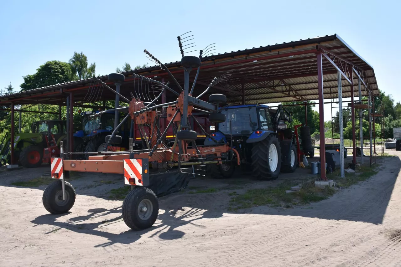 Wiata na maszyny