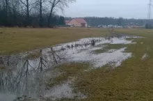 Podtopione gospodarstwo rolne - zalane pole