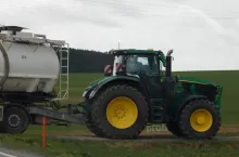 938268