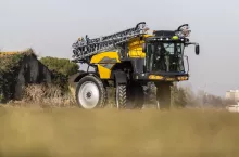 938163