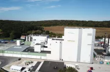 Mleczny gigant tnie ceny mleka. ”Takiej nadwyżki w Europie jeszcze nie było”