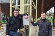 Technika, tap 6/2026, magazynowanie zboża, ziarna, silos zbożowy, modernizacja silosów, bateria silosów, magazyn zbożowy, pomysły rolników, silosy zbożowe Śląsk, Sebastian Księżyk, Grzegorz Pilch