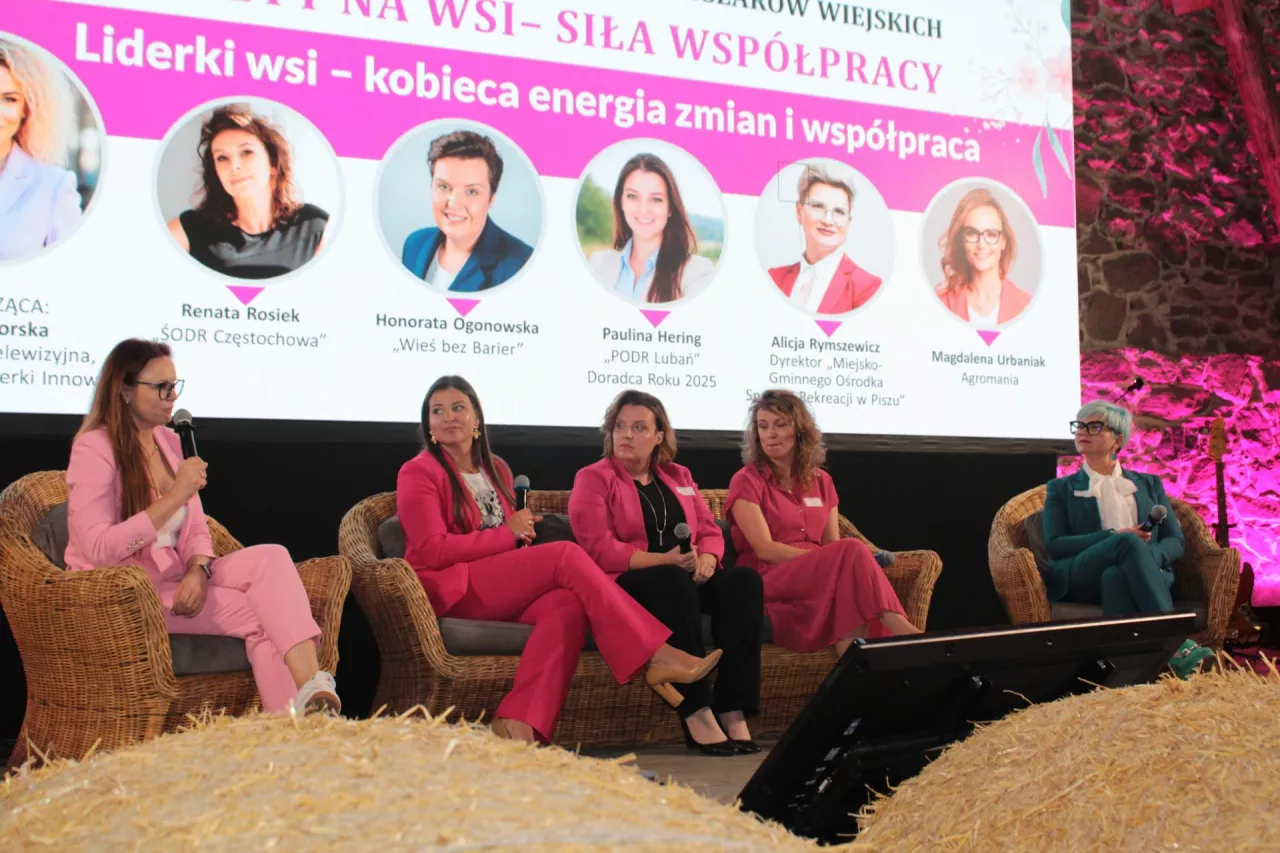 W debacie najmocniej wybrzmiały kwestie związane wszechstronnością kobiecych talentów i jednocześnie doświadczanym przez kobiety brakiem wiary w siebie