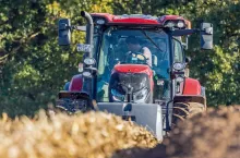 Test ciągnika Case IH Maxxum 150 ActiveDrive 8 pochodzi z magazynu profi 3-2020.
