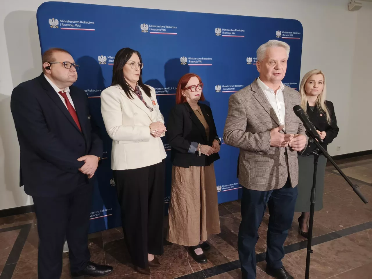 Konferencja po spotkaniu 19 maja w gmachu MRiRW