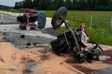 Z Ursusa, po zderzeniu z Mercedesem, niewiele zostało