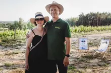 Dagmara i Michał Janiszewscy, Winnica Esencja