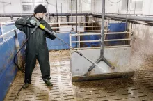 Nowa stacjonarna myjka wysokociśnieniowa HD 25/15-4 firmy Kärcher osiąga wydajność przepływu wody wynoszącą 41,7 l/min przy ciśnieniu do 150 barów.