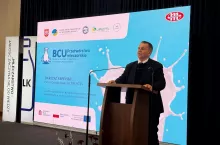 Dariusz Sapiński, prezes Grupy Mlekovita, podczas otwarcia Branżowego Centrum Umiejętności, podkreślił, że współpraca z Zespołem Szkół Zawodowych w ramach którego Centrum działa, układa się znakomicie