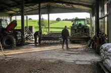 Rolnicy chcieli łatwiejszych zasad budowy wiat i hal. Resort mówi „nie” dla nowych ułatwień