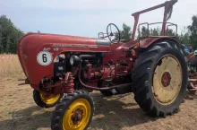 945037