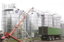 silos 