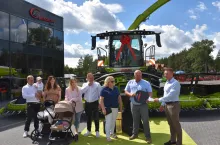 Przekazanie nowej sieczkarni odbyło się pod koniec sierpnia w oddziale firmy Contractus Agro dilera marki Claas