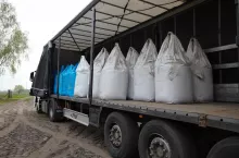 Rolnicy żałują, że nie kupili nawozów wcześniej. Jakie są dziś ceny? [SONDA]